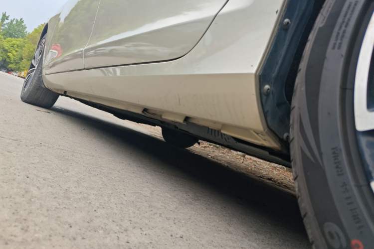 Used Volvo S60 2018 S60L T4 Smart & Ambitious Edition Left Side Sill