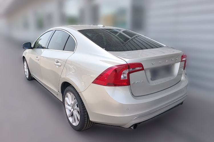 Used Volvo S60 2018 S60L T4 Zhiyuan Edition Rear Left 45 Deg