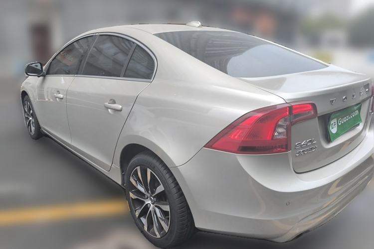 Used Volvo S60 2018 S60L T3 Smart Progress Edition Rear Left 45 Deg