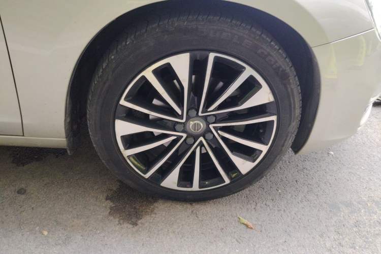 Used Volvo S60 2018 S60L T4 Smart & Ambitious Edition Right Front Wheel Hub