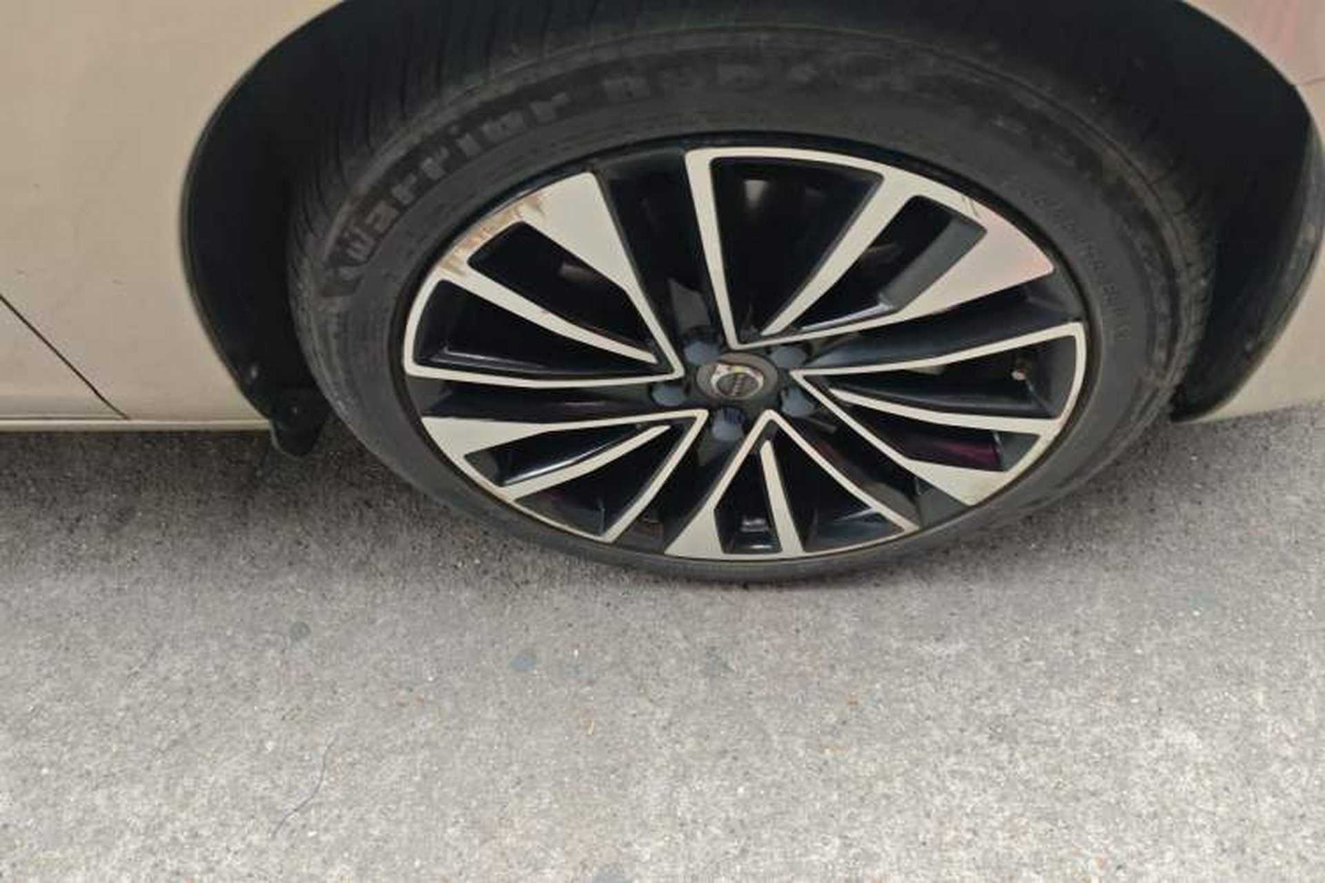 Used Volvo S60 2018 S60L T4 Smart & Ambitious Edition Right Front Wheel Hub