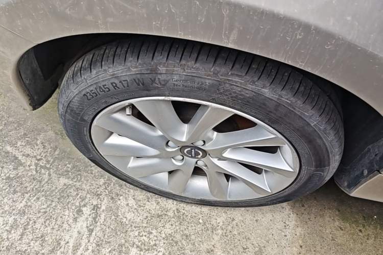 Used Volvo S60 2018 S60L T4 Zhiyuan Edition Right Rear Wheel Hub