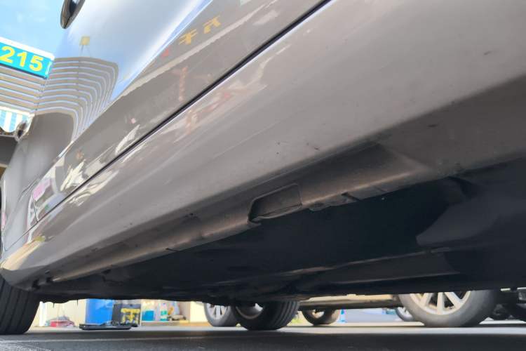 Used Volvo S60 2018 S60L T4 Zhiyuan Edition Right Side Sill