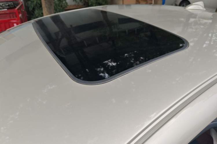 Used Volvo S60 2018 S60L T4 Smart & Ambitious Edition Roof
