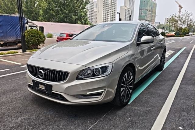 Used Volvo S60 2018 S60L T4 Smart & Ambitious Edition