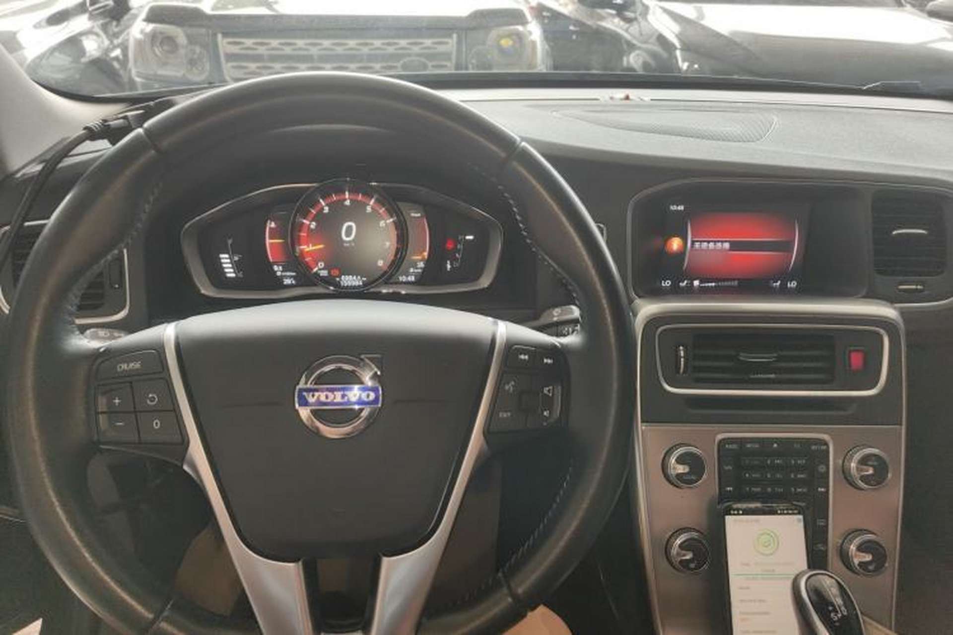 Used Volvo S60 2018 S60L T4 Zhiyuan Edition Center Console