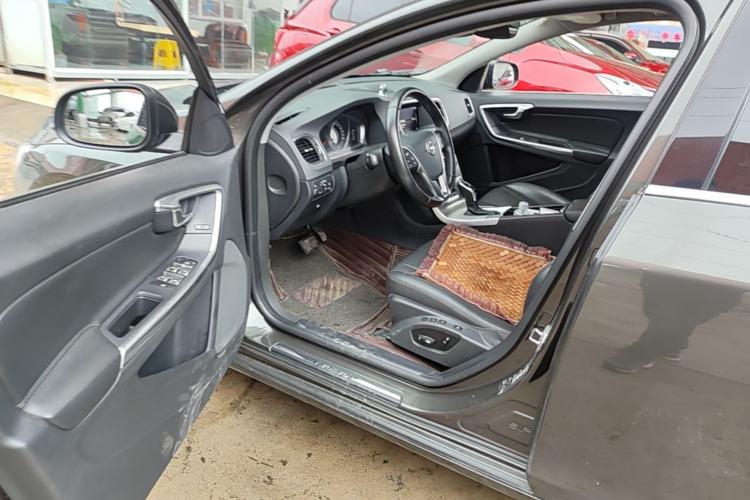 Used Volvo S60 2018 S60L T3 Smart Progress Edition Driver Seat