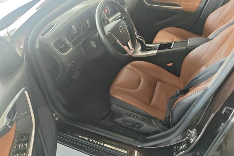 Used Volvo S60 2018 S60L T3 Smart Progress Edition Driver Seat