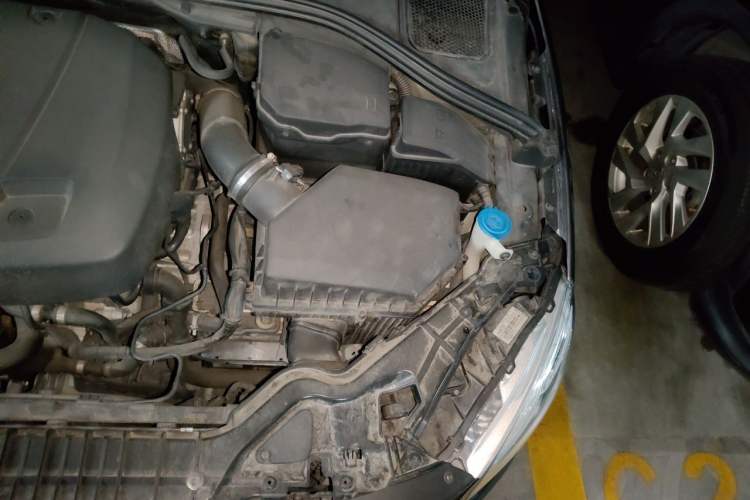 Used Volvo S60 2018 S60L T4 Smart & Ambitious Edition Engine Bay Left