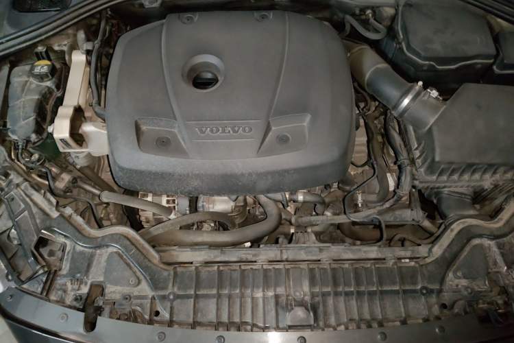 Used Volvo S60 2018 S60L T4 Smart & Ambitious Edition Engine Bay