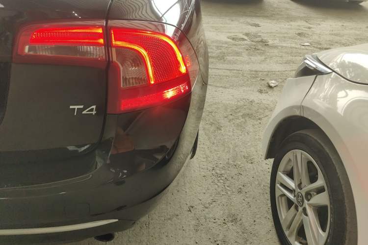 Used Volvo S60 2018 S60L T4 Zhiyuan Edition Exterior 3