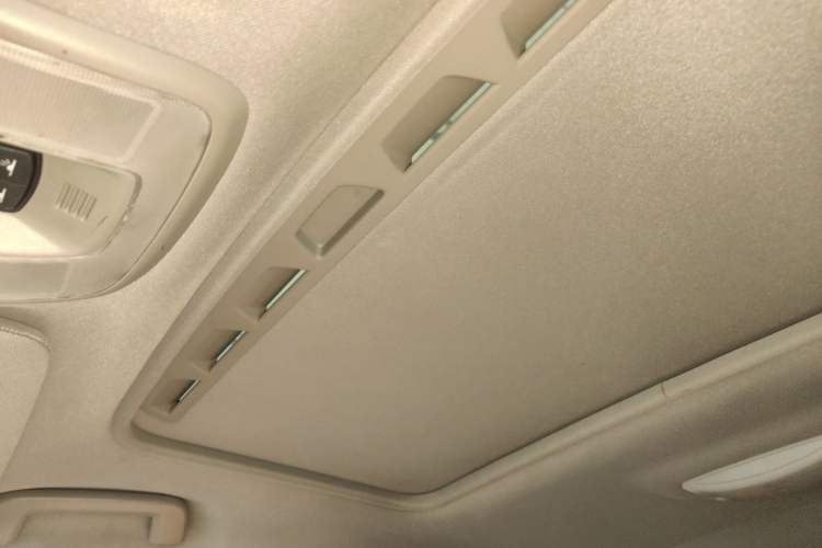 Used Volvo S60 2018 S60L T4 Zhiyuan Edition Headliner
