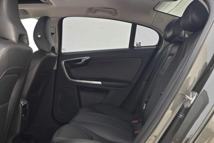 Used Volvo S60 2018 S60L T3 Smart Progress Edition Interior 3