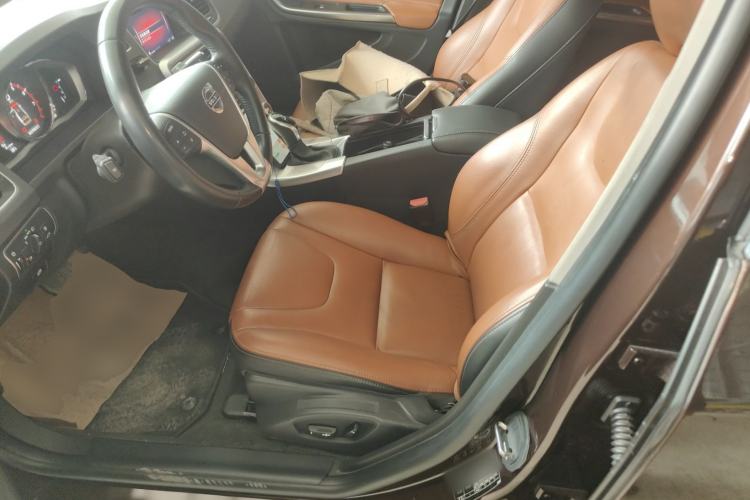 Used Volvo S60 2018 S60L T4 Zhiyuan Edition Left Front Seat