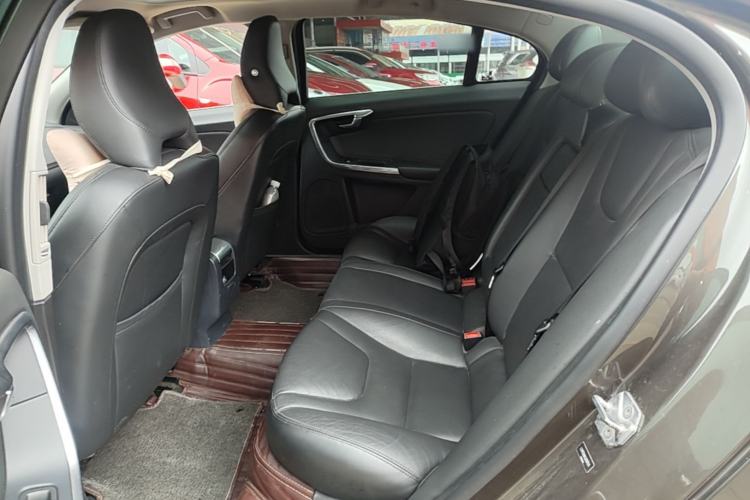 Used Volvo S60 2018 S60L T3 Smart Progress Edition Left Rear Seat