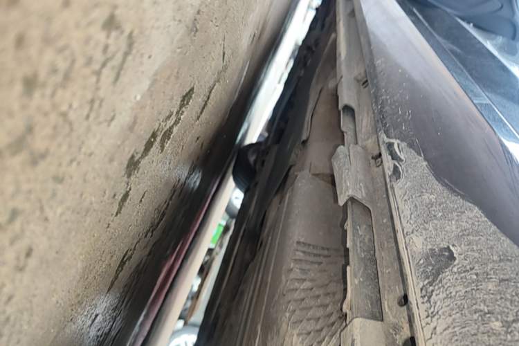 Used Volvo S60 2018 S60L T3 Smart Progress Edition Left Side Sill