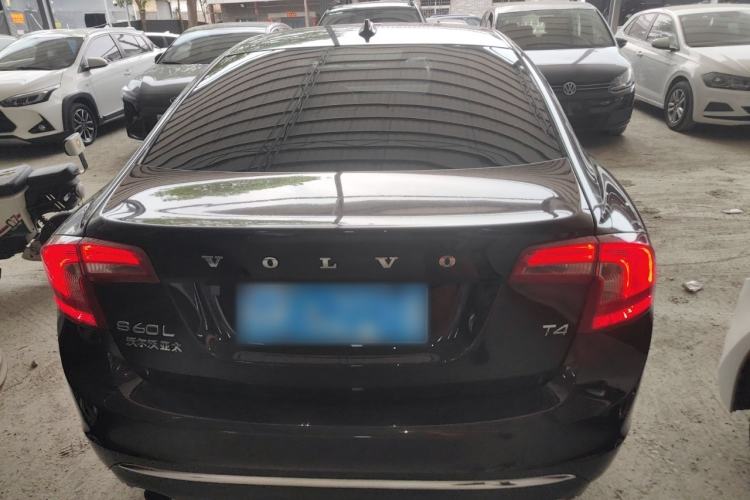 Used Volvo S60 2018 S60L T4 Zhiyuan Edition Rear