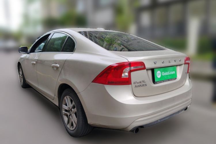 Used Volvo S60 2018 S60L T3 Smart Upgrade Edition Rear Left 45 Deg