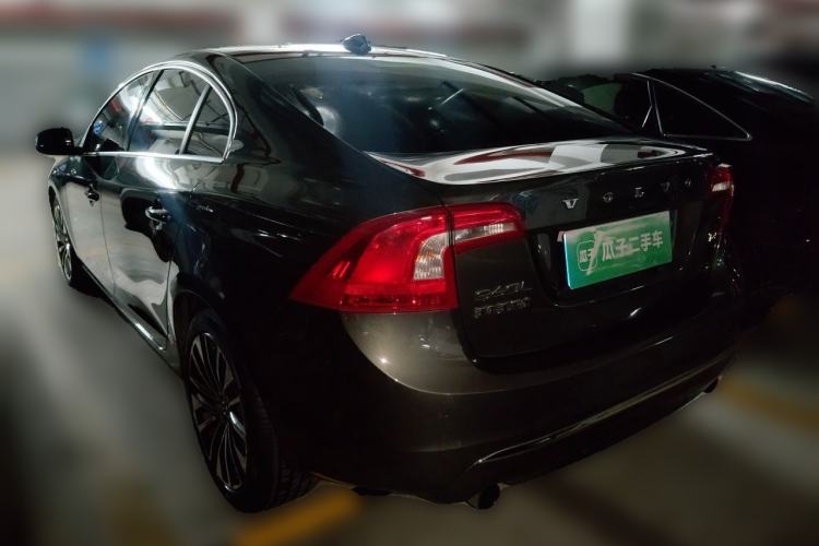Used Volvo S60 2018 S60L T4 Smart & Ambitious Edition Rear Left 45 Deg