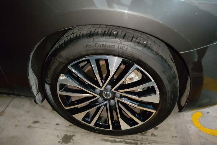 Used Volvo S60 2018 S60L T4 Smart & Ambitious Edition Right Front Wheel Hub