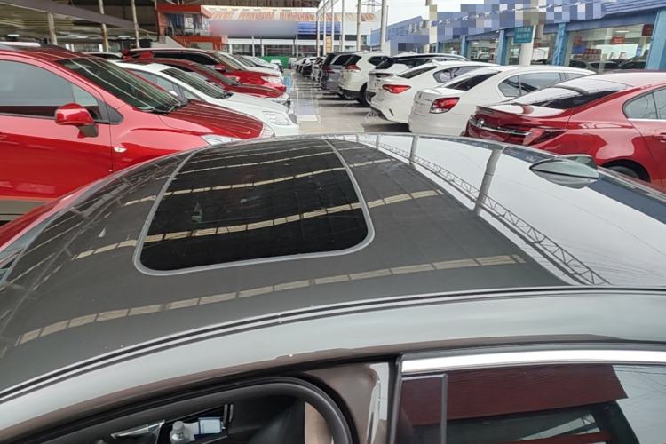 Used Volvo S60 2018 S60L T3 Smart Progress Edition Roof
