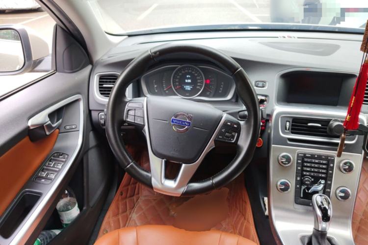 Used Volvo S60 2018 S60L T3 Smart Upgrade Edition Steering Wheel