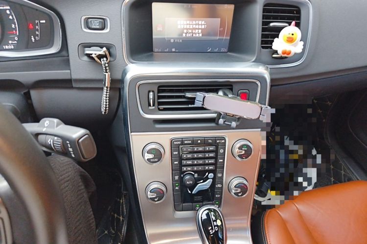 Used Volvo S60 2018 S60L T4 Zhiyuan Edition Audio And AC Panel