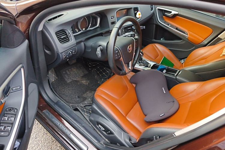 Used Volvo S60 2018 S60L T4 Zhiyuan Edition Driver Seat