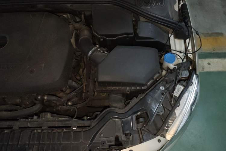 Used Volvo S60 2018 S60L T4 Smart & Ambitious Edition Engine Bay Left