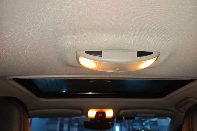 Used Volvo S60 2018 S60L T4 Smart & Ambitious Edition Headliner