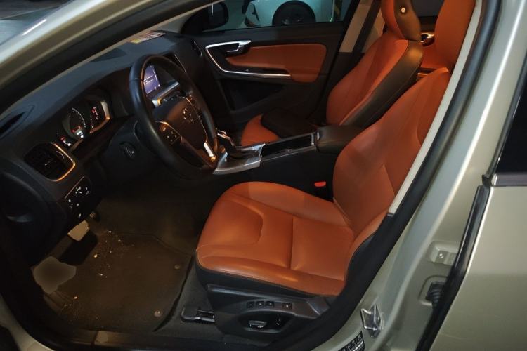 Used Volvo S60 2018 S60L T4 Smart & Ambitious Edition Left Front Seat