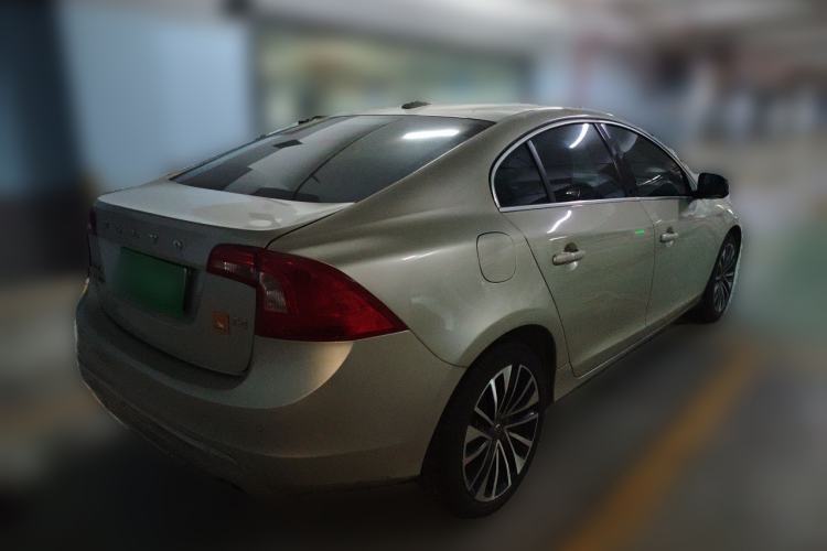 Used Volvo S60 2018 S60L T4 Smart & Ambitious Edition Rear Right 45 Deg
