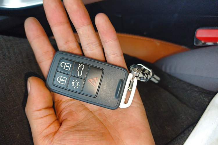 Used Volvo S60 2018 S60L T4 Zhiyuan Edition Vehicle Key