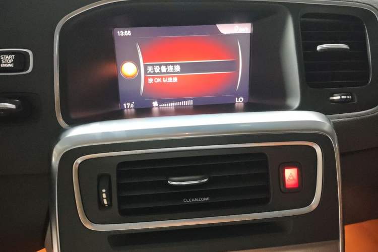 Used Volvo S60 2018 S60L T5 Intelligent Drive Progressive Edition Audio And AC Panel