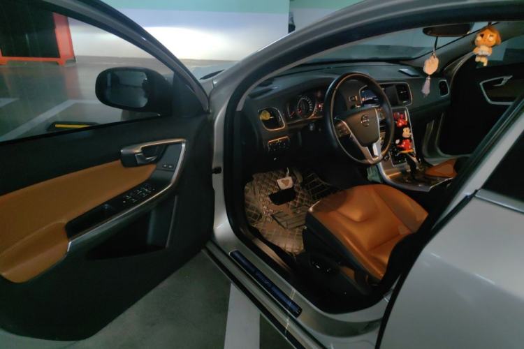 Used Volvo S60 2018 S60L T3 Smart Progress Edition Driver Seat