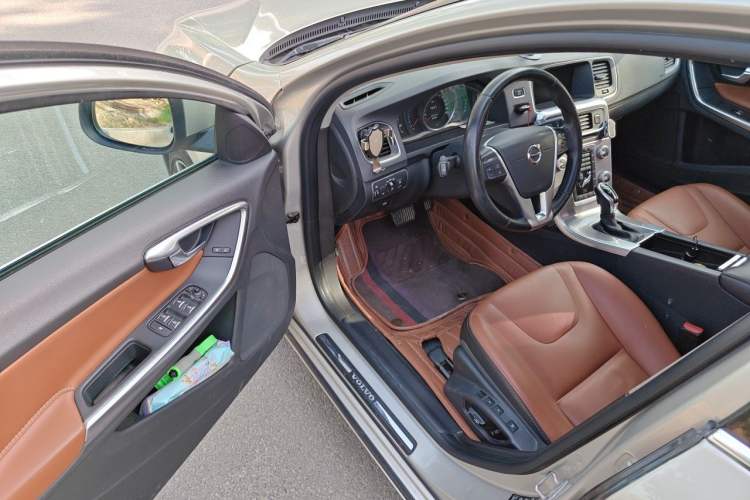Used Volvo S60 2018 S60L T3 Smart Progress Edition Driver Seat