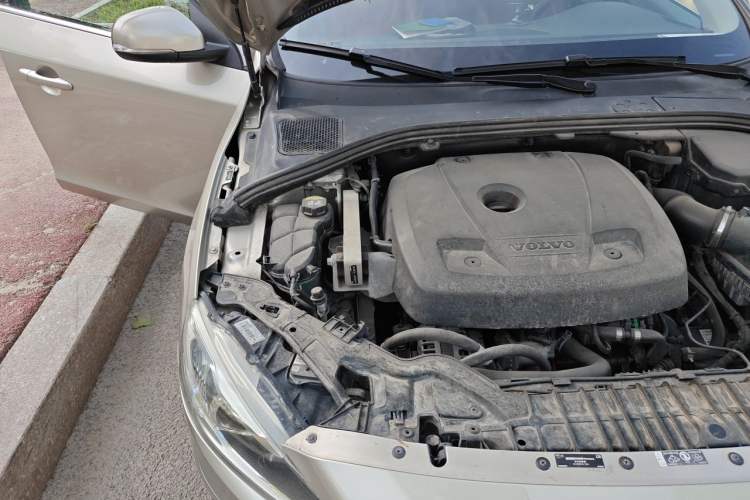 Used Volvo S60 2018 S60L T3 Smart Progress Edition Engine Bay Right