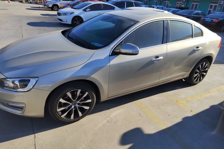 Used Volvo S60 2018 S60L T3 Smart Progress Edition Exterior 3