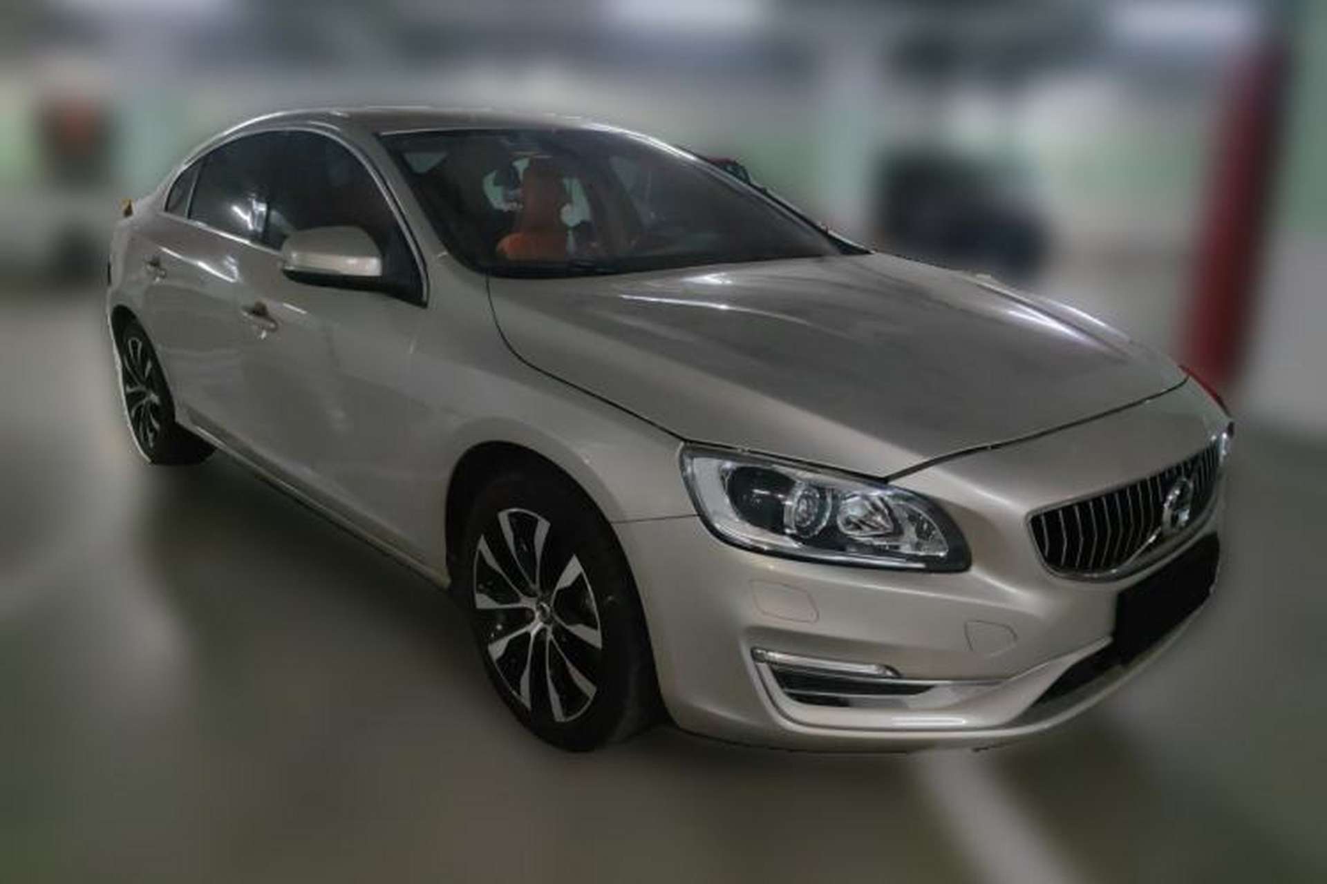 Used Volvo S60 2018 S60L T3 Smart Progress Edition Front Right 45 Deg