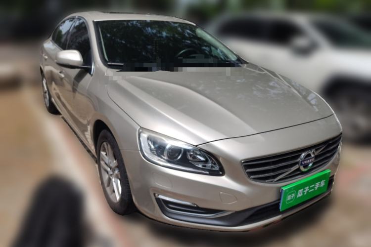 Used Volvo S60 2018 S60L T3 Smart Upgrade Edition Front Right 45 Deg