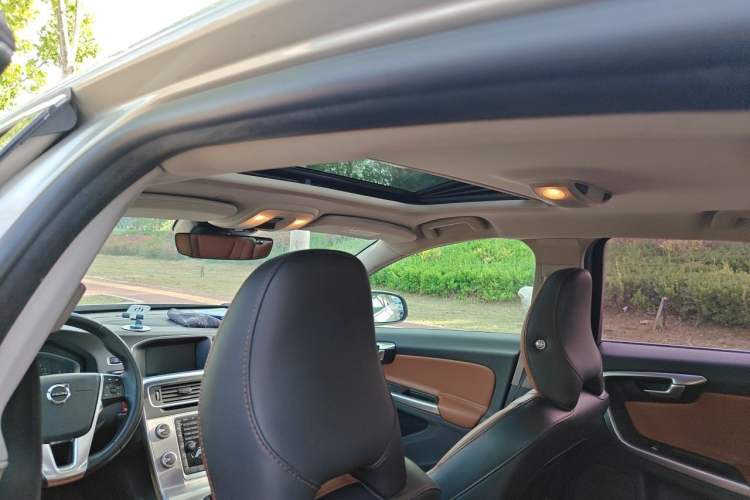 Used Volvo S60 2018 S60L T3 Smart Progress Edition Headliner