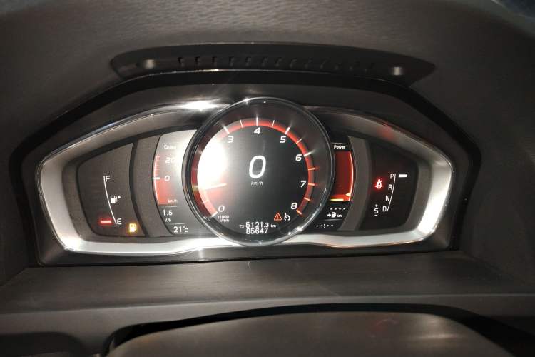 Used Volvo S60 2018 S60L T4 Zhiyuan Edition Instrument Cluster