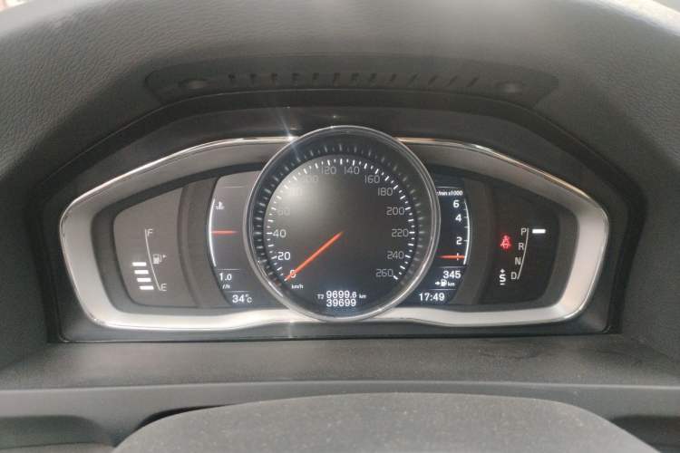 Used Volvo S60 2018 S60L T4 Smart & Ambitious Edition Instrument Cluster