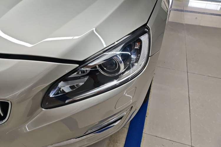 Used Volvo S60 2018 S60L T5 Intelligent Drive Progressive Edition Left Front Headlight