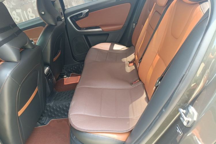 Used Volvo S60 2018 S60L T4 Smart & Ambitious Edition Left Rear Seat