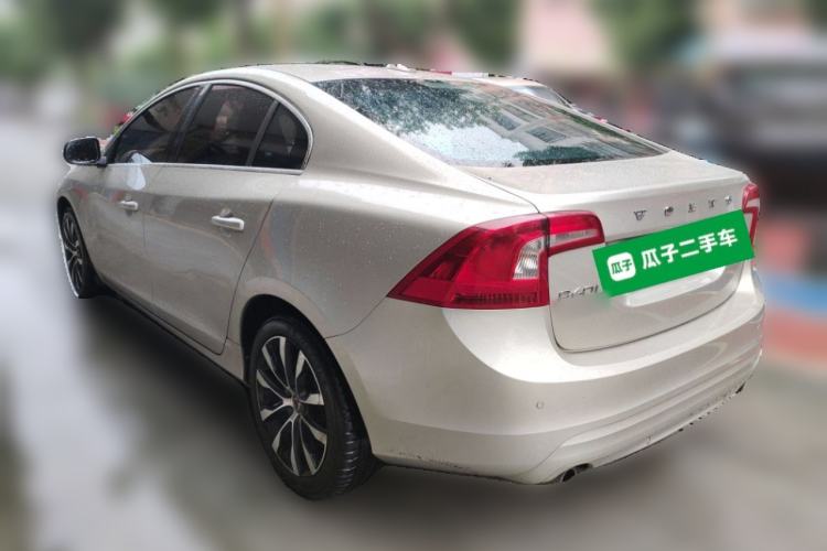 Used Volvo S60 2018 S60L T3 Smart Progress Edition Rear Left 45 Deg
