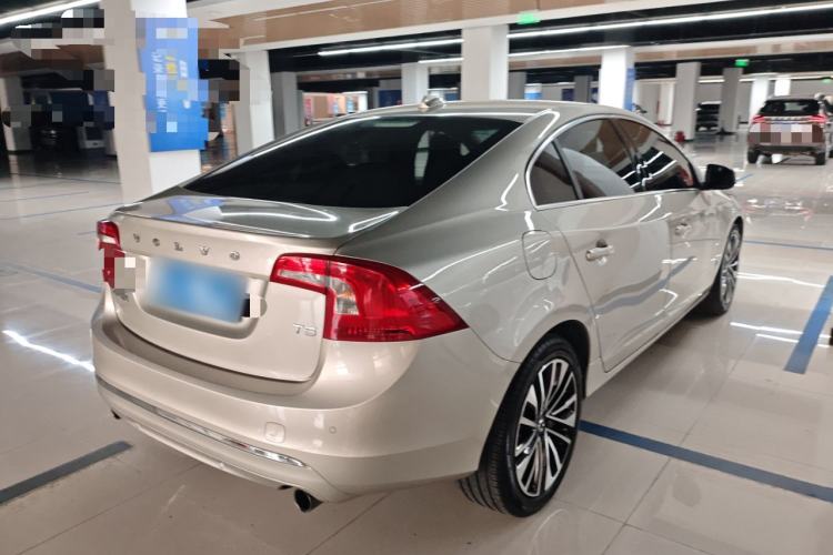 Used Volvo S60 2018 S60L T5 Intelligent Drive Progressive Edition Rear Right 45 Deg