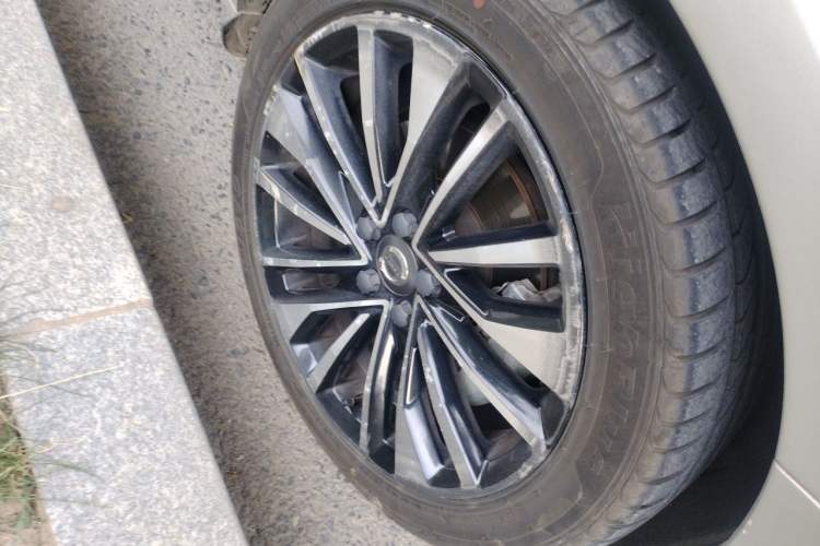 Used Volvo S60 2018 S60L T4 Smart & Ambitious Edition Right Front Wheel Hub