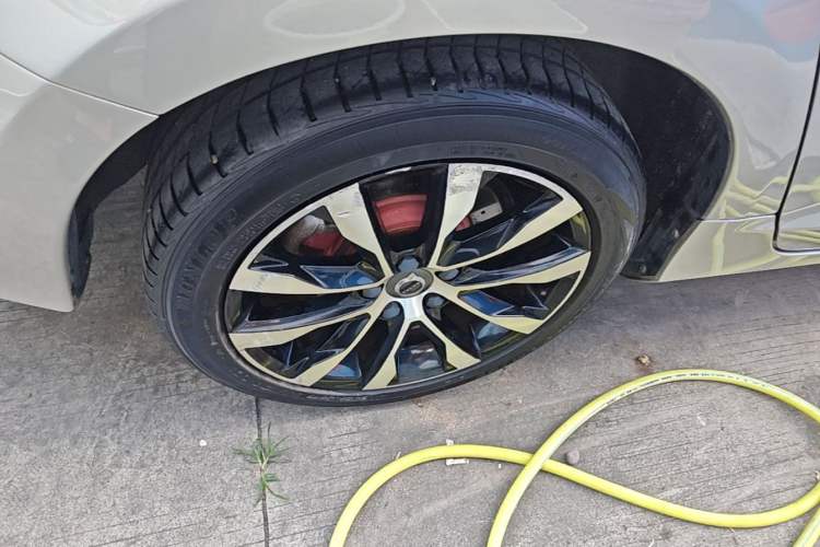 Used Volvo S60 2018 S60L T3 Smart Progress Edition Right Rear Wheel Hub