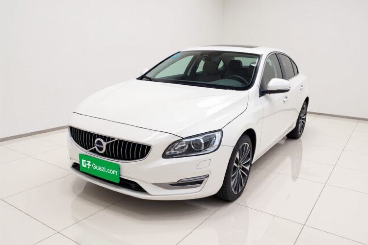 Used Volvo S60 2018 S60L T4 Smart & Ambitious Edition Guazi used car, China used car export, Used car for sale, Used  cars, Cheapest cars for sale